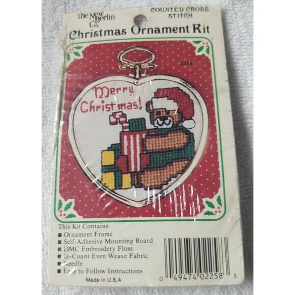 New Berlin Merry Christmas Bear Ornament Counted Cross Stitch Kit - Heart Frame - Picture 2 of 4